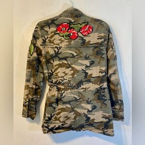 Fashion Nova- Green camo military style cargo jacket with floral details.Size M